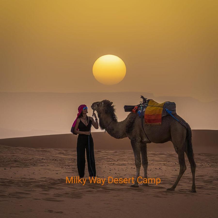 Milky Way Desert Camp เมอร์ซูกา ภายนอก รูปภาพ