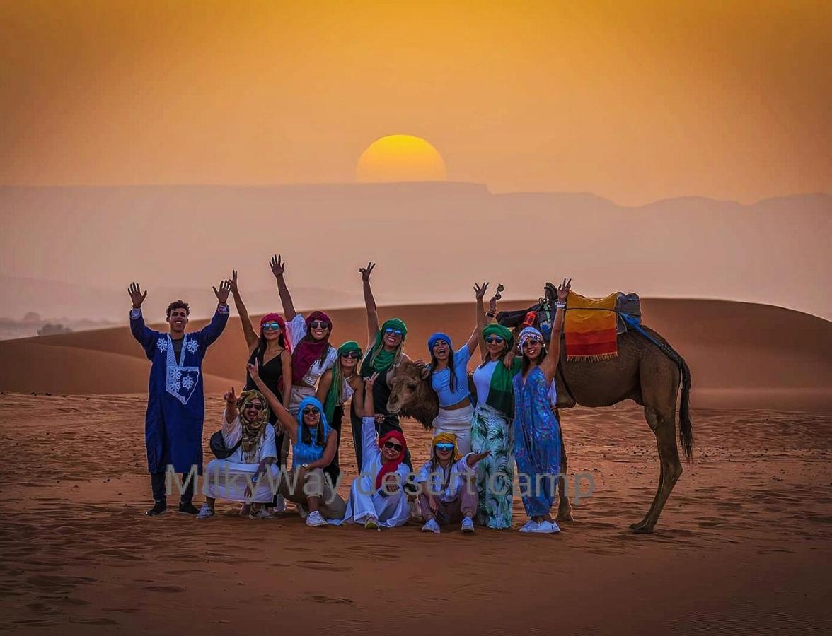 Milky Way Desert Camp เมอร์ซูกา ภายนอก รูปภาพ