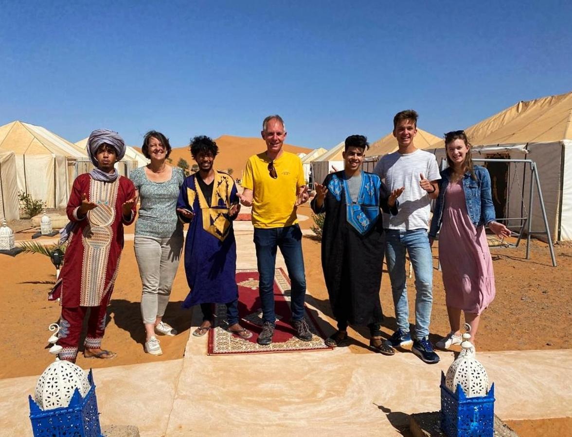 Milky Way Desert Camp เมอร์ซูกา ภายนอก รูปภาพ