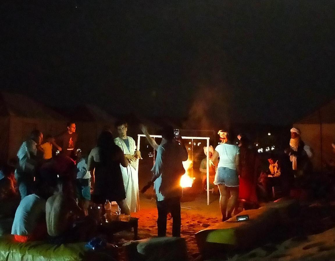 Milky Way Desert Camp เมอร์ซูกา ภายนอก รูปภาพ