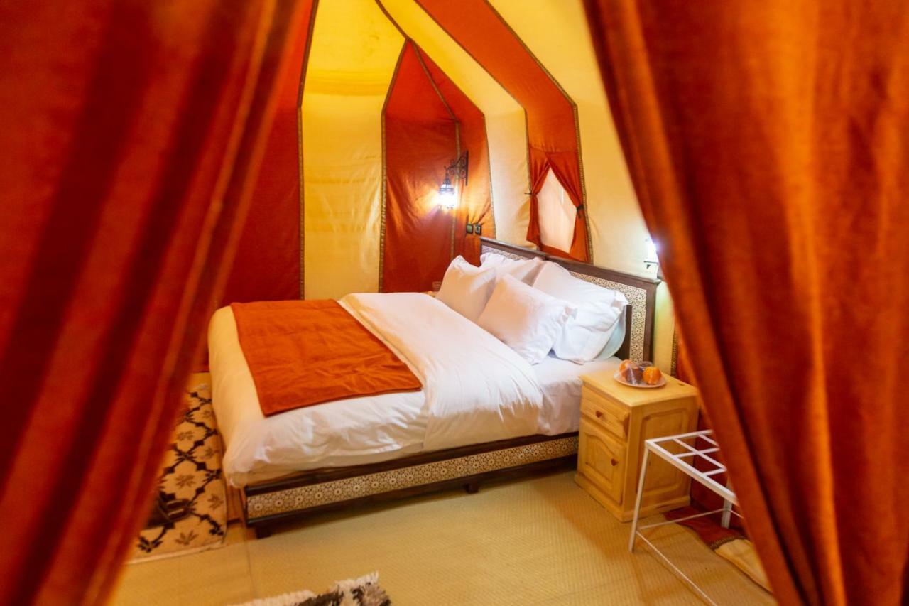 Milky Way Desert Camp เมอร์ซูกา ภายนอก รูปภาพ